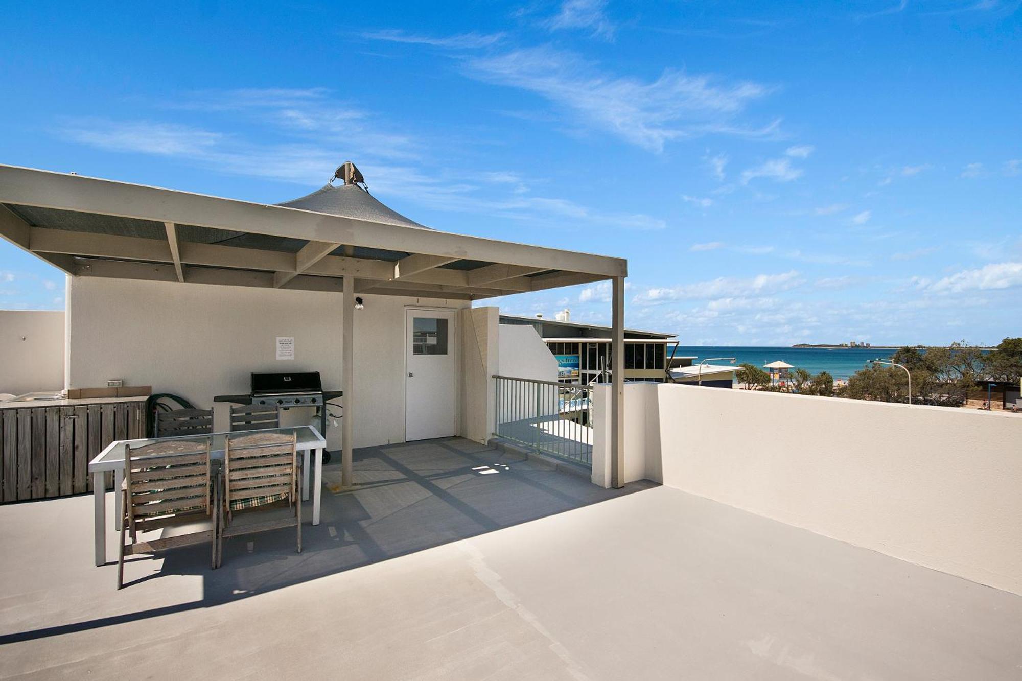 Surfcomber On The Beach Maroochydore Exterior foto